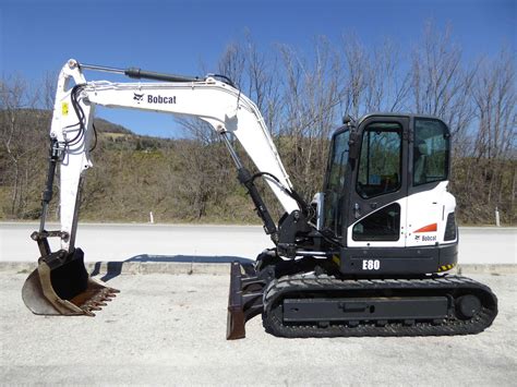 2012 bobcat e80 mini excavator specs|E80 Compact (Mini) Excavator .